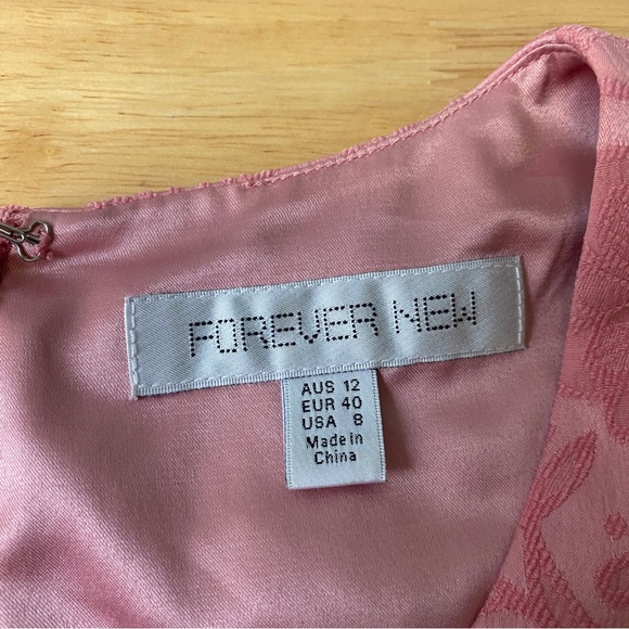 FOREVER NEW Pink Floral Jacquard Flutter Sleeve Frill Hem A-line Dress Size 12 - Picture 5 of 11